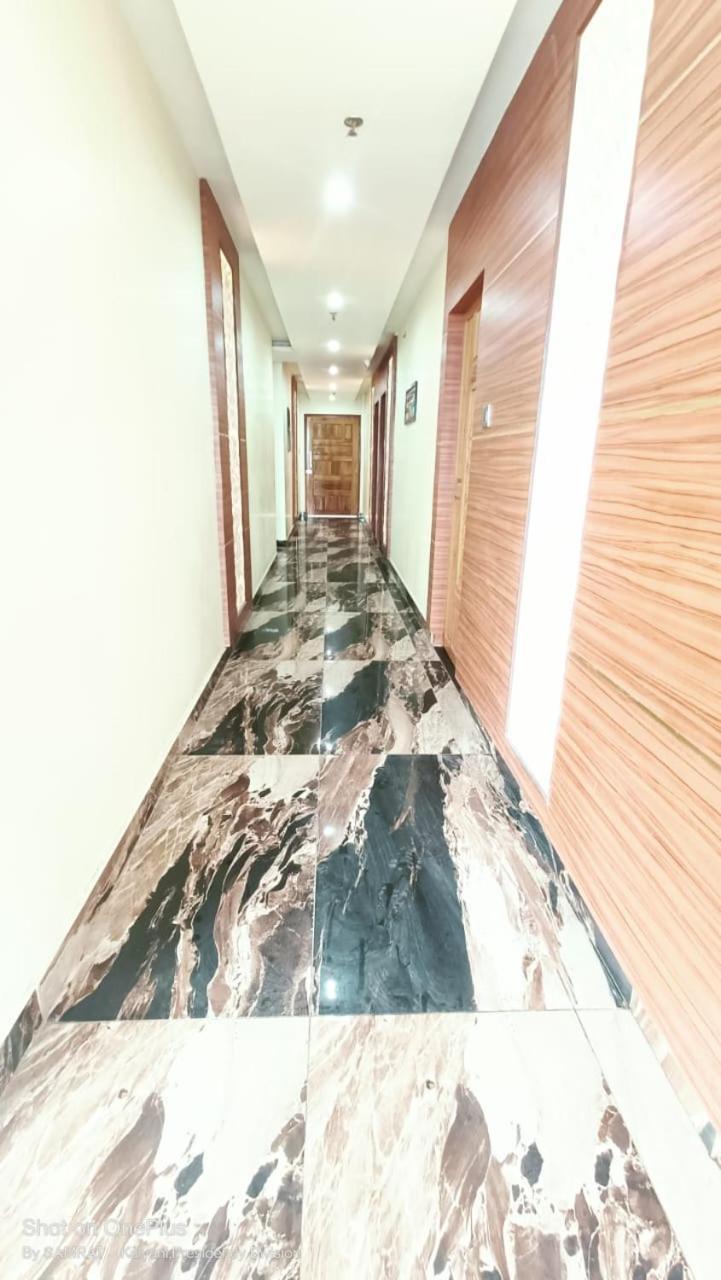 Trisplanet Hotel Kalyani Bagian luar foto